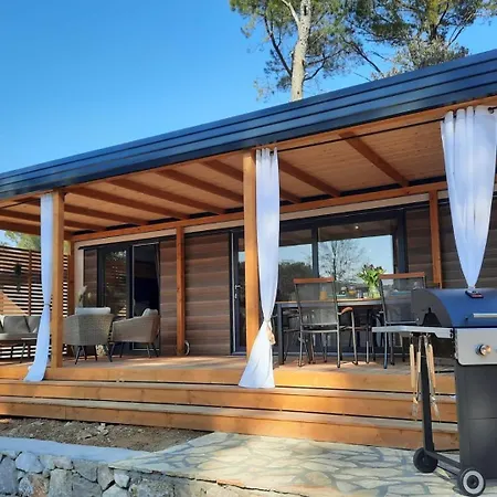George Holiday Homes - Soline Beach Biograd Na Moru Exterior photo